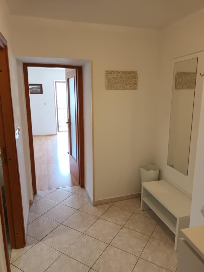 Apartments Dorcic Baška Extérieur photo