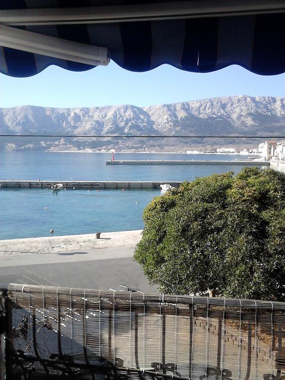 Apartments Dorcic Baška Extérieur photo