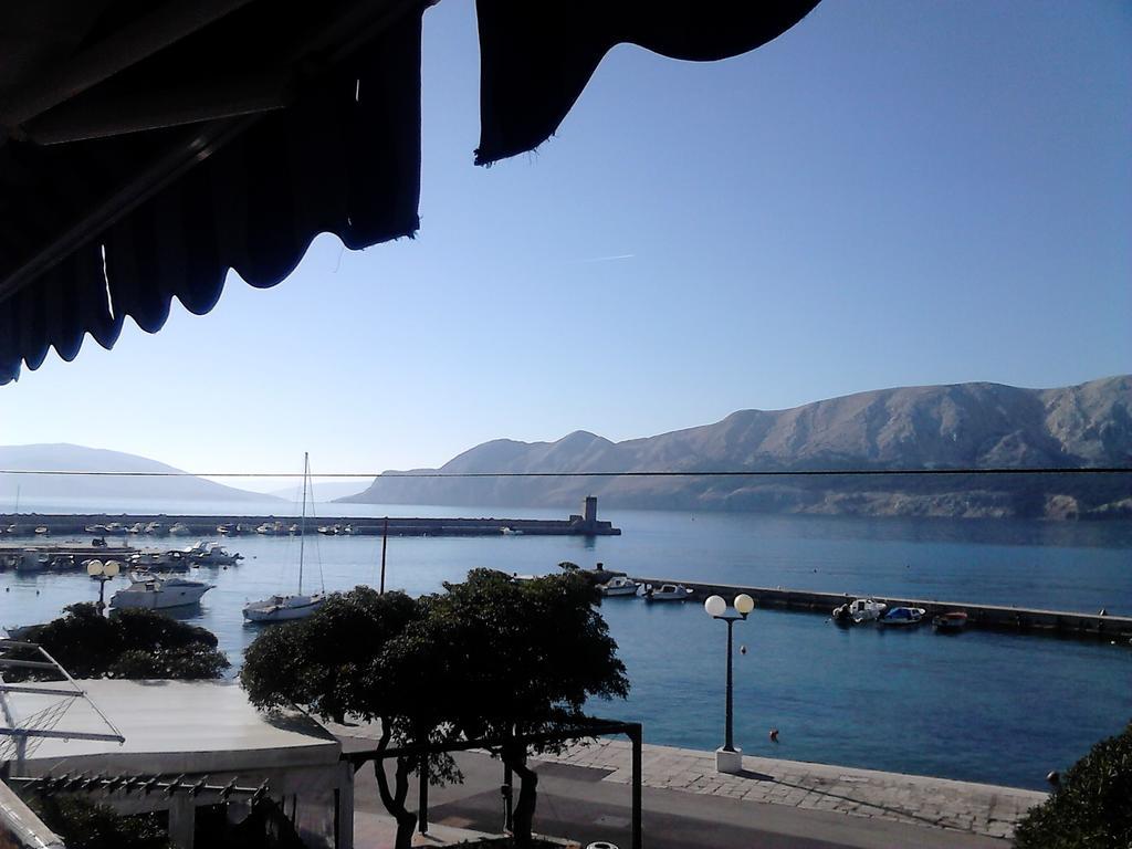 Apartments Dorcic Baška Extérieur photo